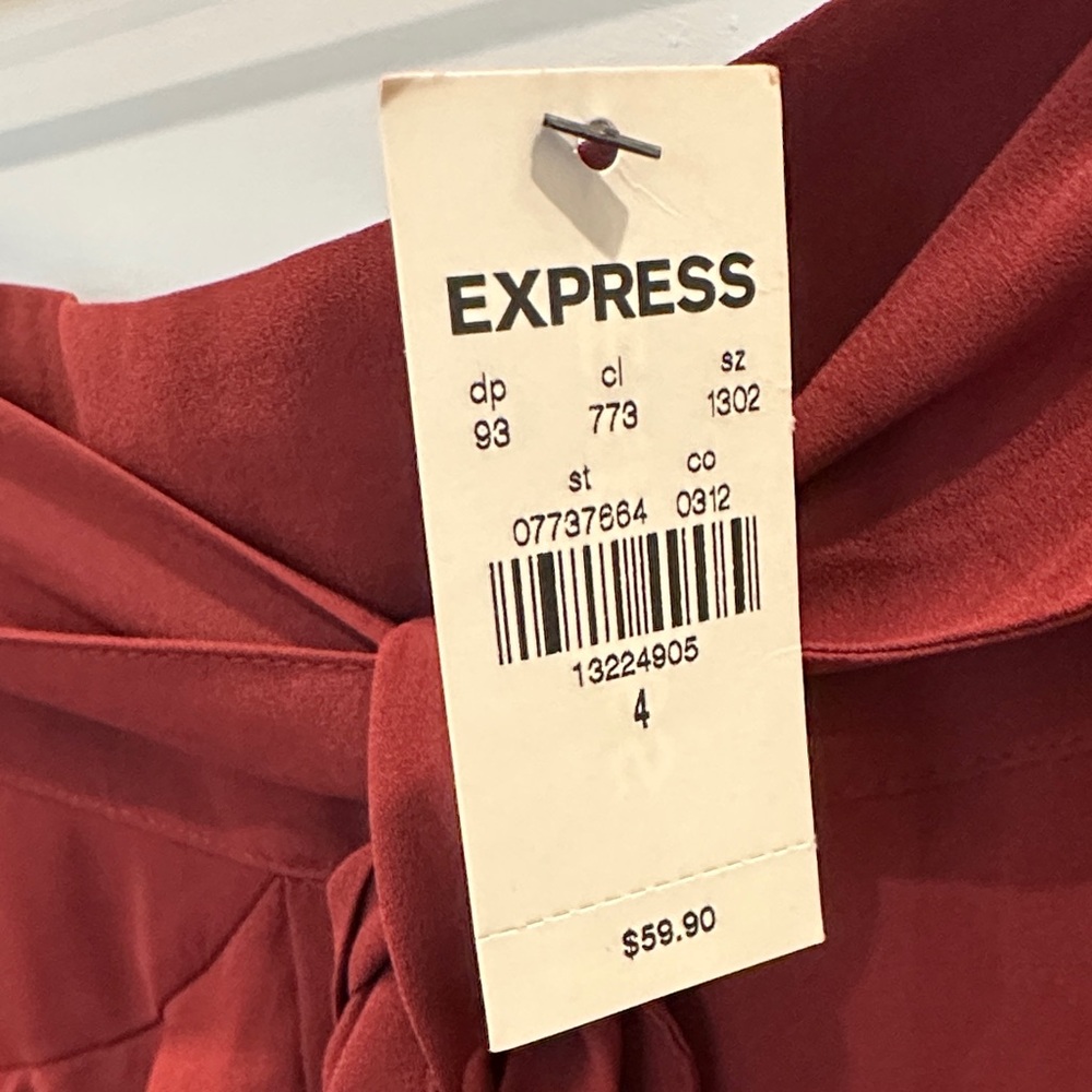 Express Ruffled Burgundy Skirt with Tie Waist NWT - Picture 2 of 4